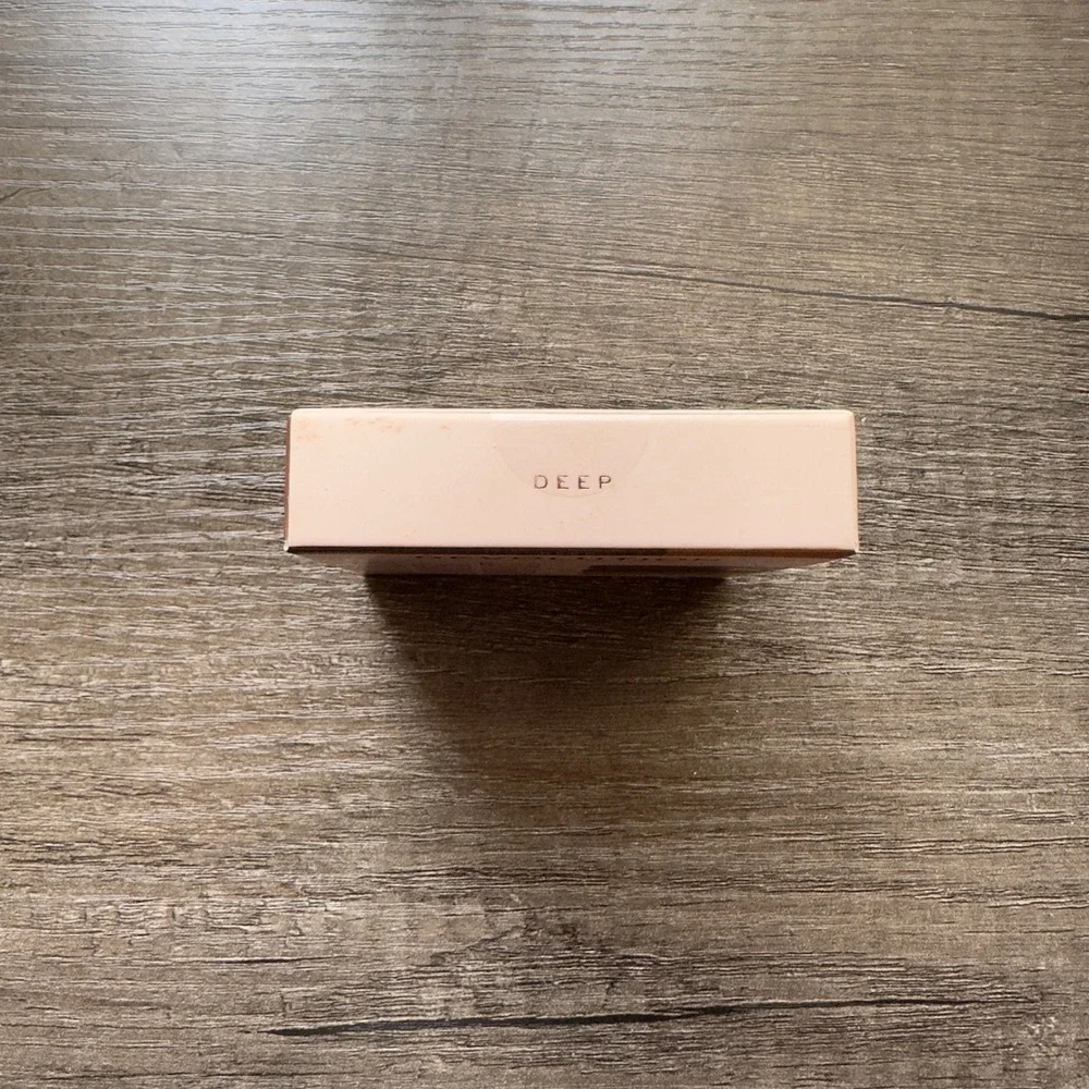 Revolution Face Powder‎ Contour Compact DEEP Palette 0.24 oz